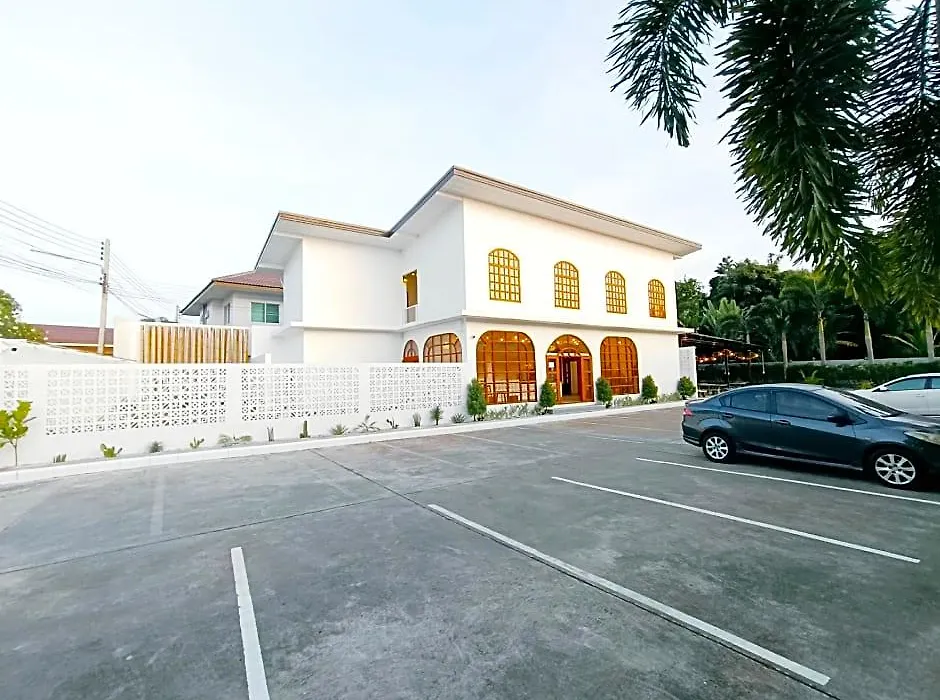 Baan Klang-Dao Resort-1