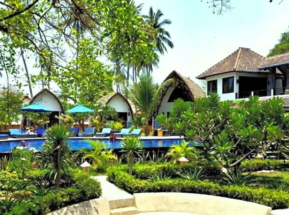 Oceans 5 Resort-1