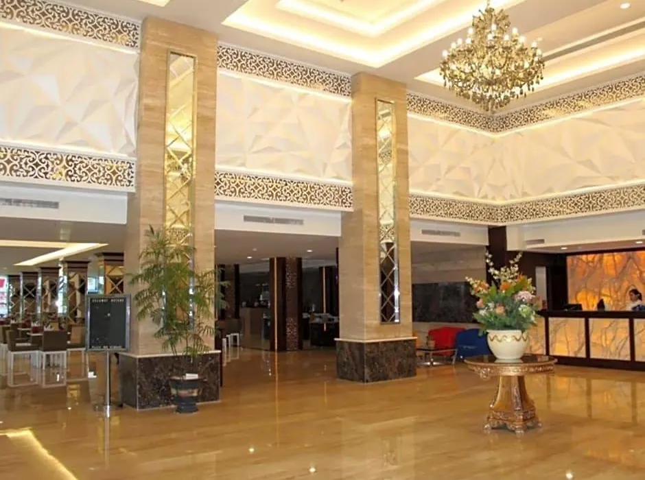 Plaza Inn Kendari-1