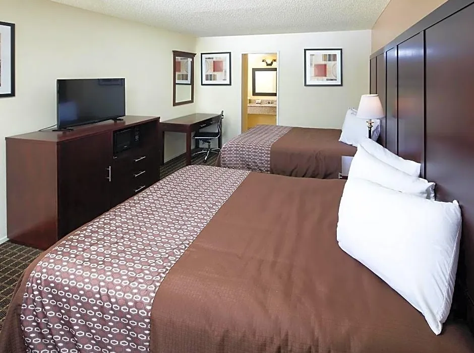 Red Lion Inn & Suites Redding-1
