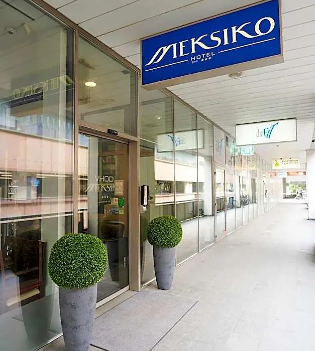 Hotel Meksiko-1