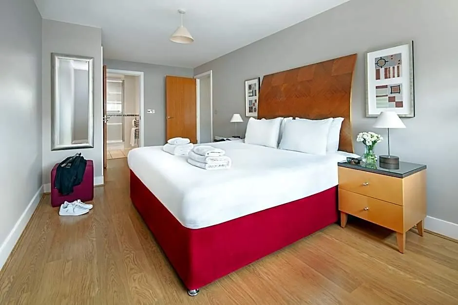 Marlin Apartments - London Bridge Empire Square-1