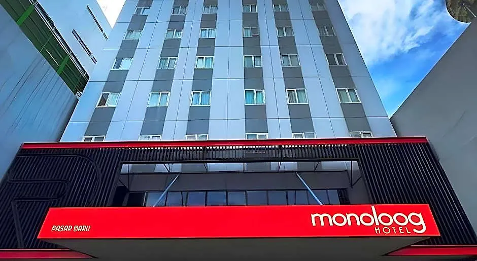 Monoloog Hotel Palembang-1