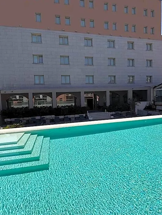 Hotel For You-1