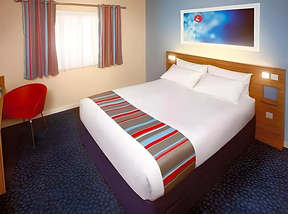 Travelodge Manchester Central-1