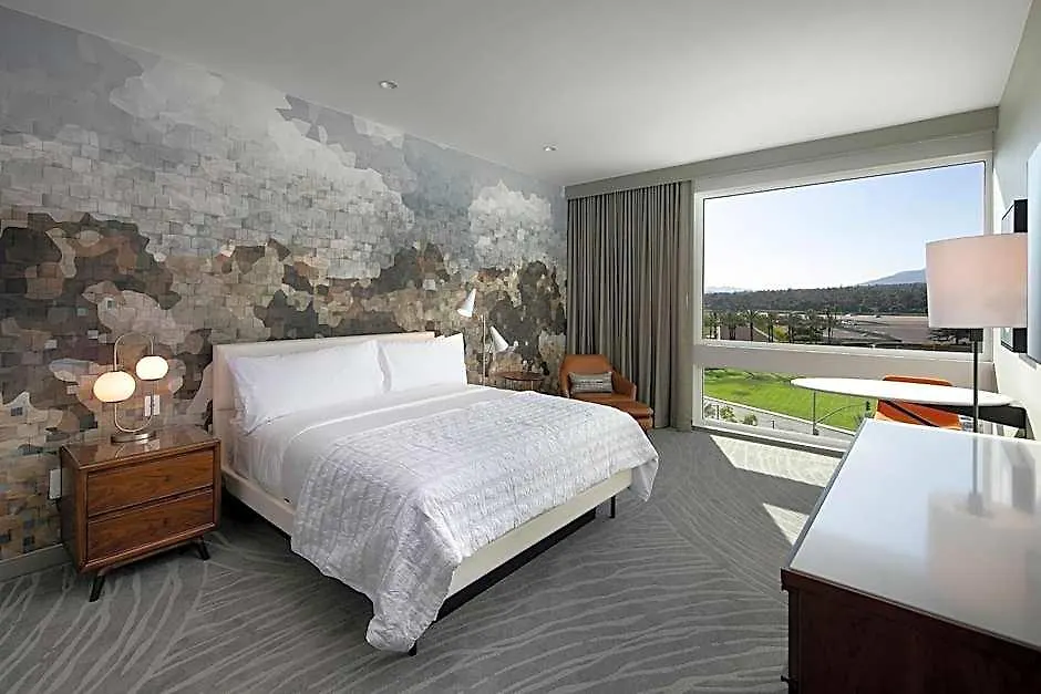The Santa Anita Inn-1