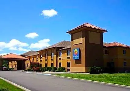Quality Inn Dunkirk-1