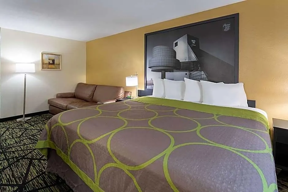 Super 8 By Wyndham Wooster-1