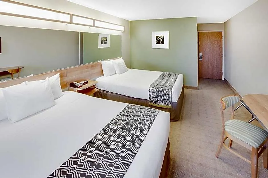 Microtel Inn & Suites By Wyndham Saraland-1