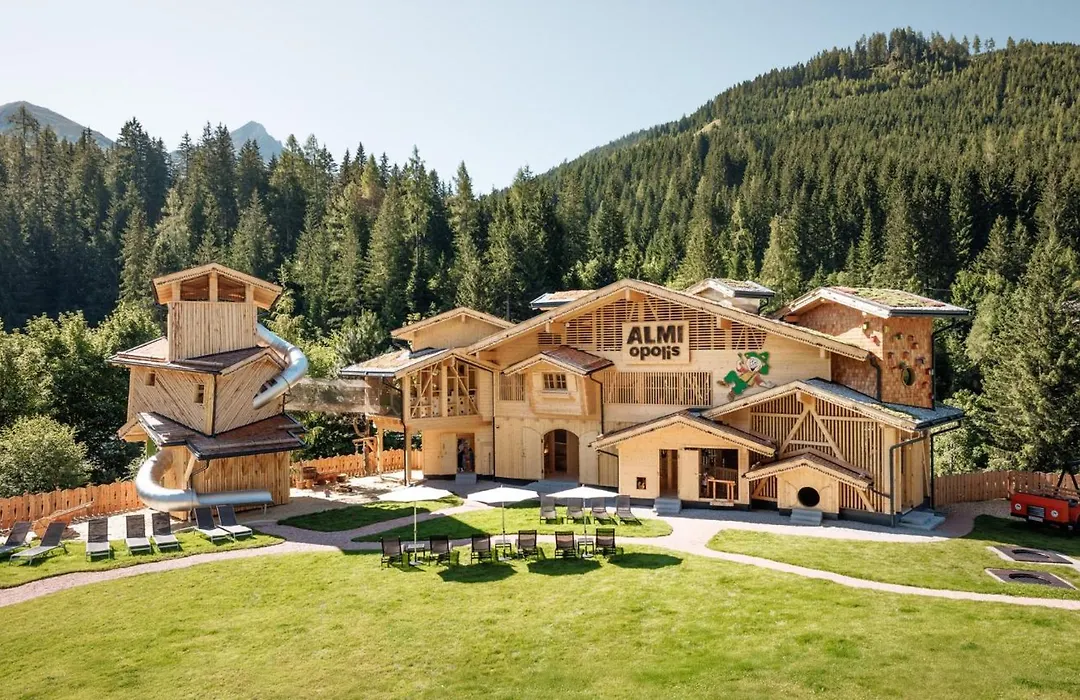 Almhof Family Und Wellness Resort-1