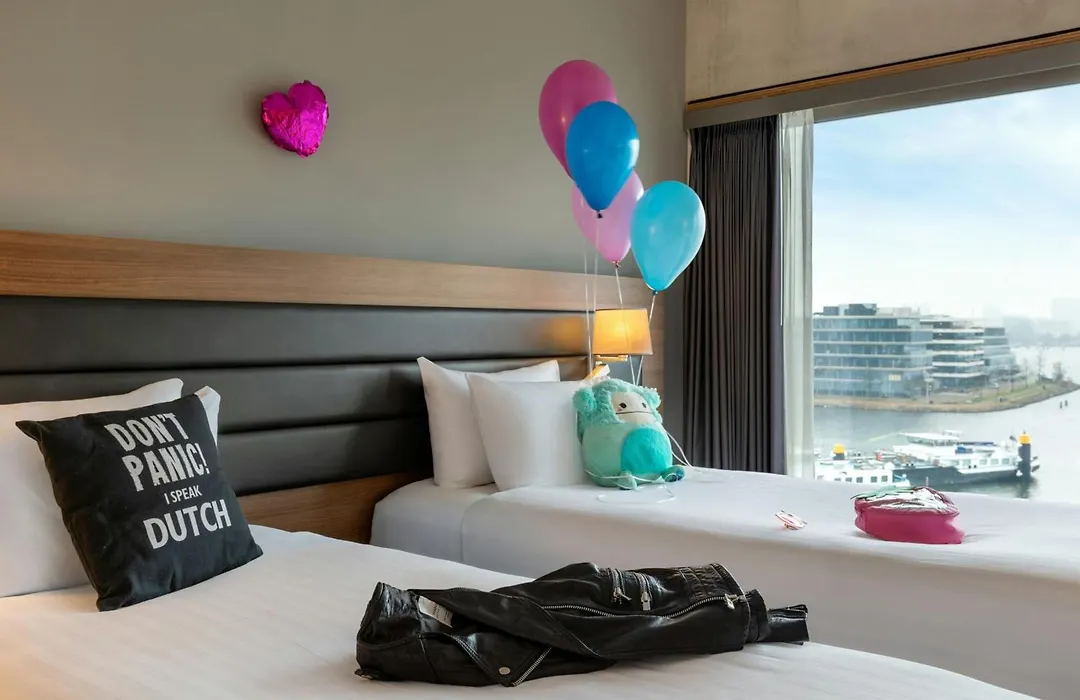 Moxy Amsterdam Houthavens-1