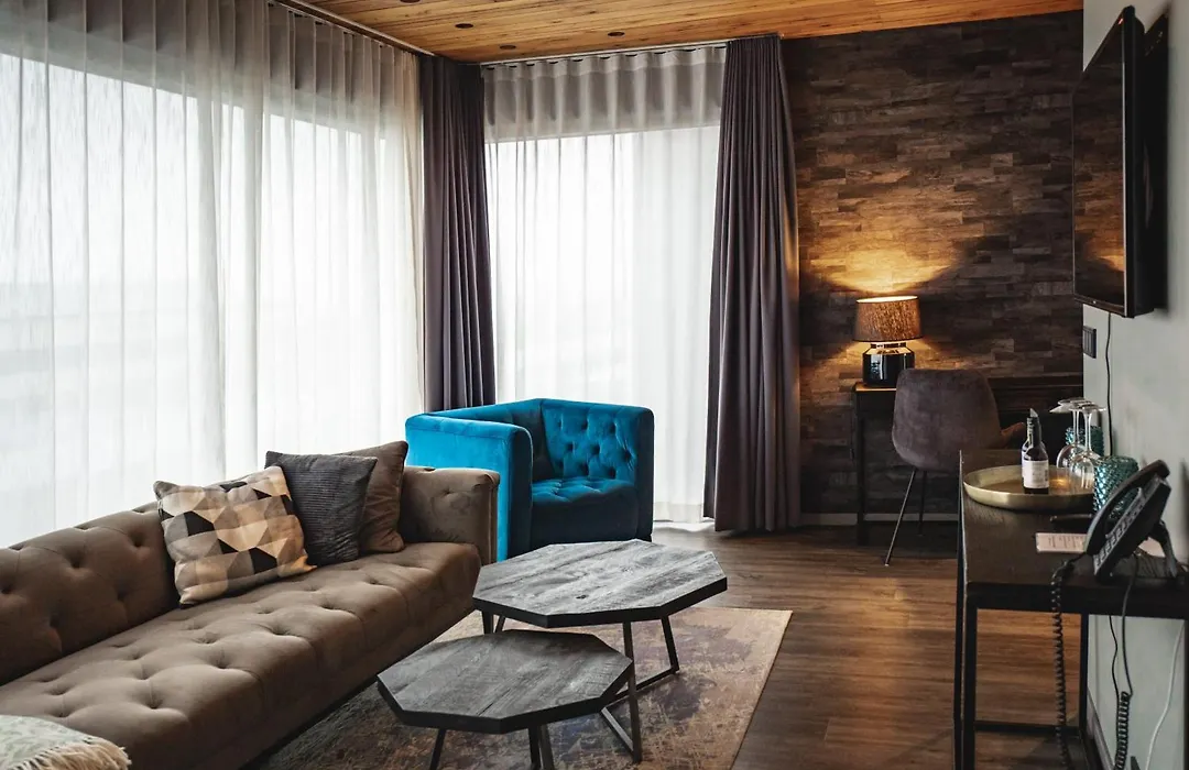 Hotel Kria-1