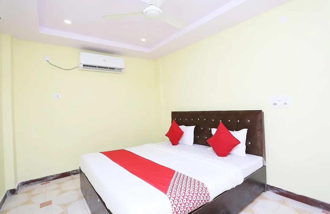 Hotel O Manoj-1