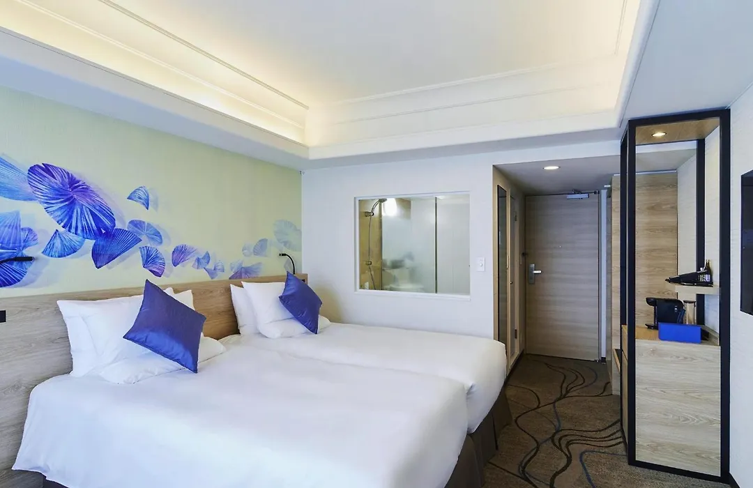 Infinisis Naha Shurijo By Hewitt Resort-1
