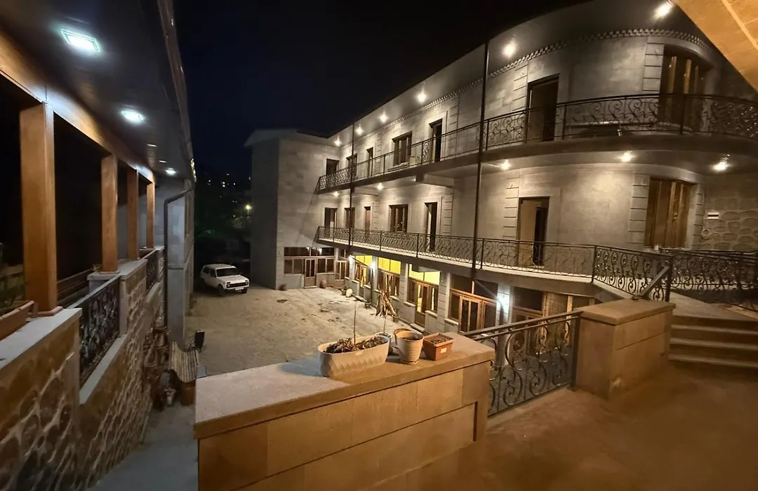 Rubin Hotel-1