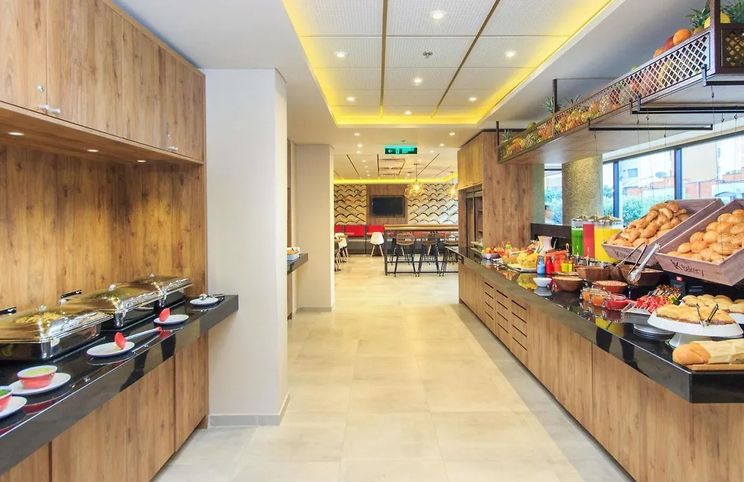 Ibis Cucuta-1