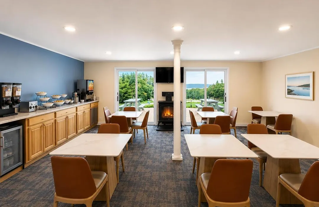 Cod Cove Inn, BW Signature Collection-Boothbay Harbor Area-1