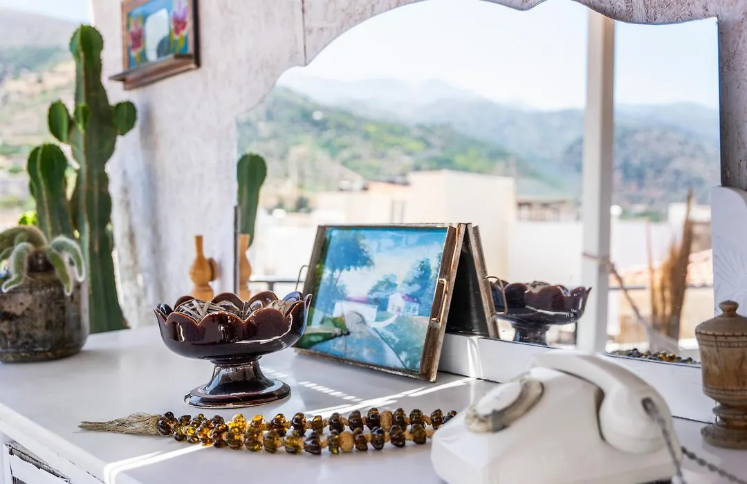Malia Boutique Studios-1