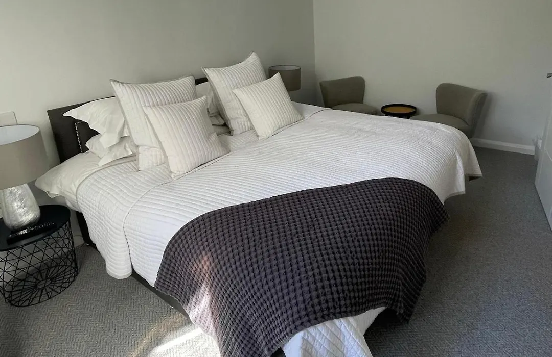 Grosvenor Lodge Guest House-1