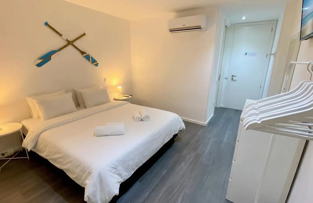 Casa Amarela Guesthouse-1