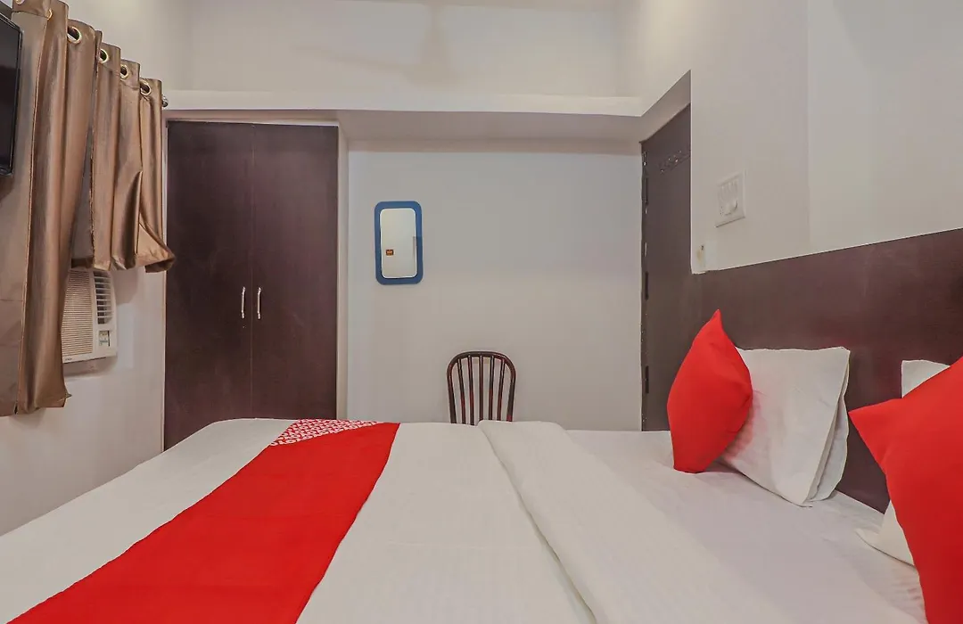 Hotel O Sai Palace Baba Chowk Bus Stand-1
