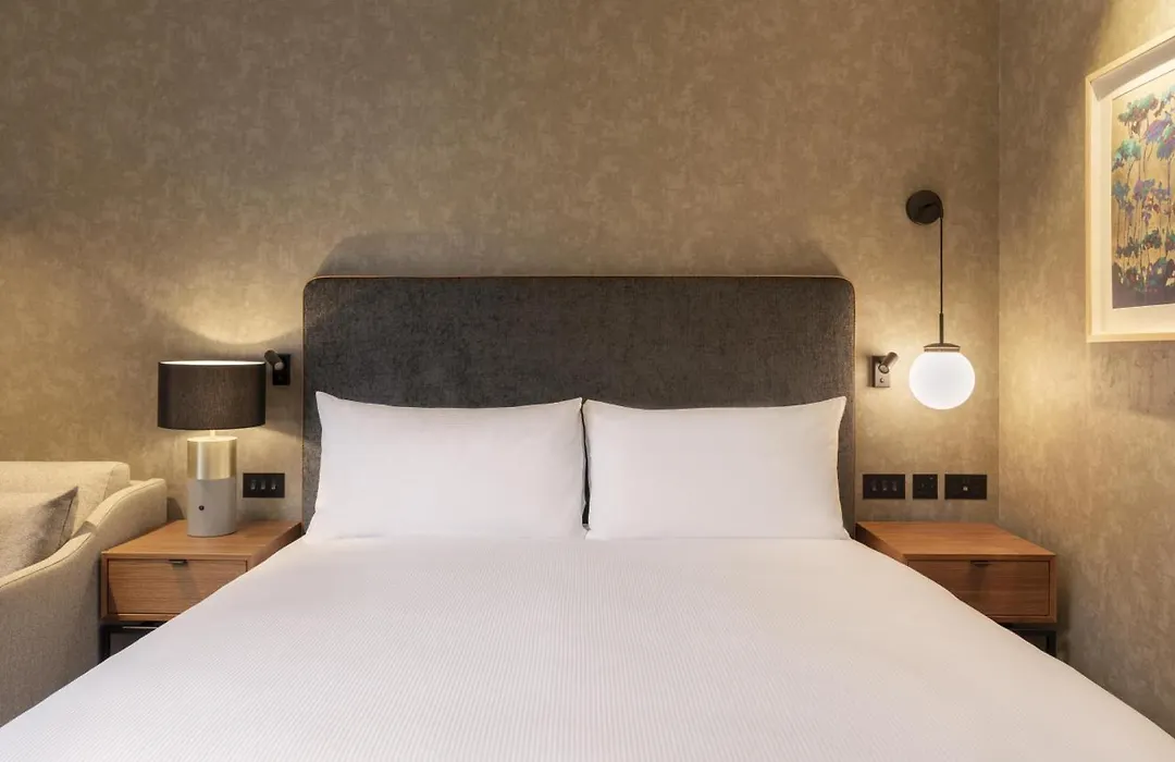 Hilton Woking-1