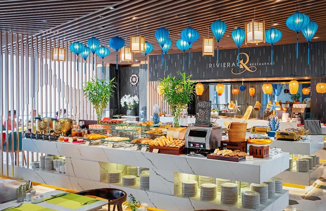 Le Sands Oceanfront Danang Hotel-1