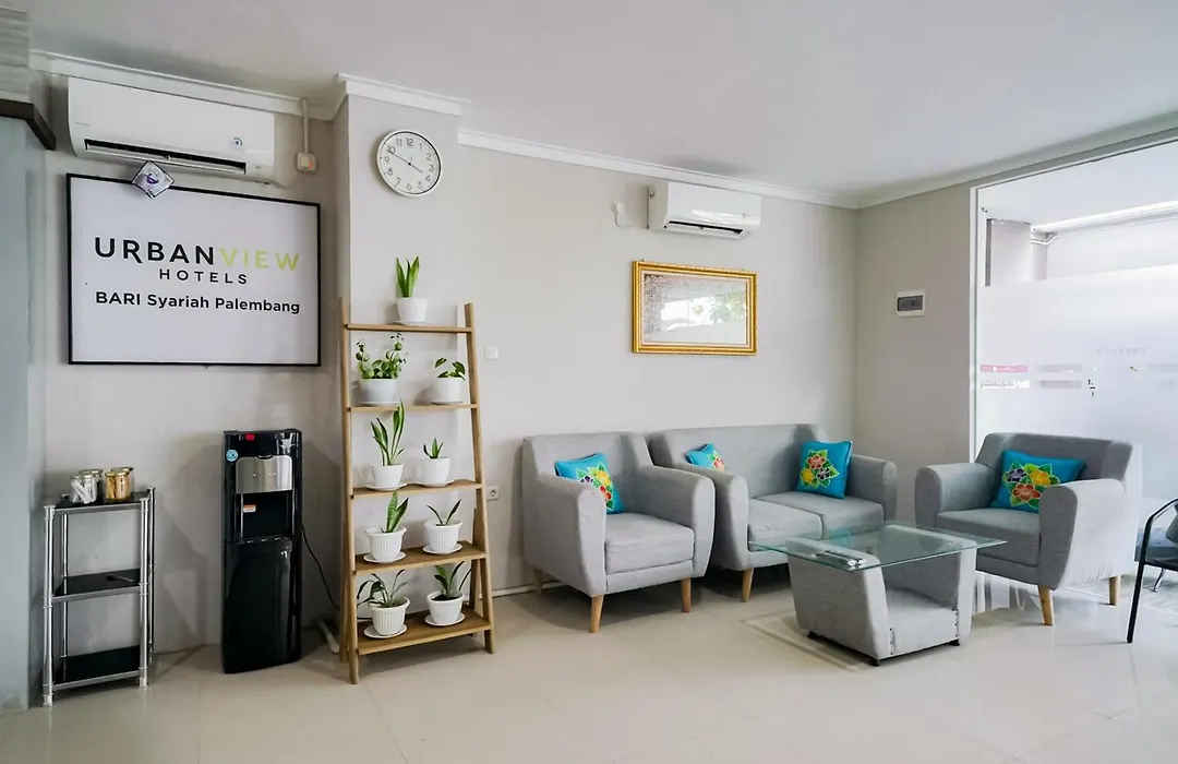 Urbanview Hotel Bari Syariah Palembang-1