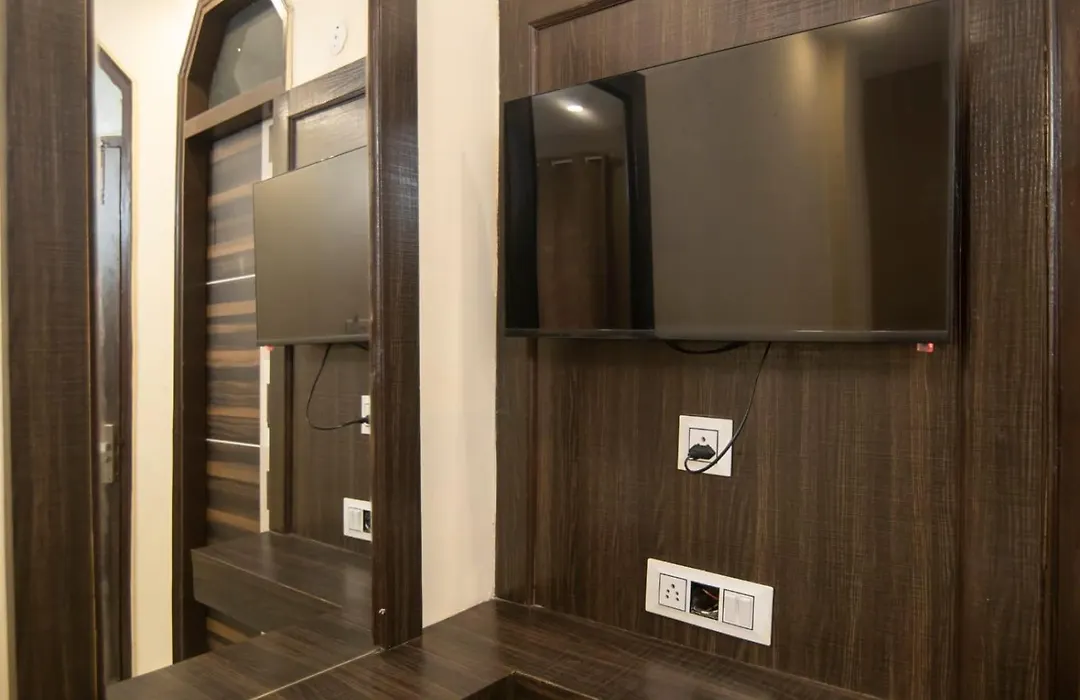 Hotel Siddharth A Boutique Guest House-1