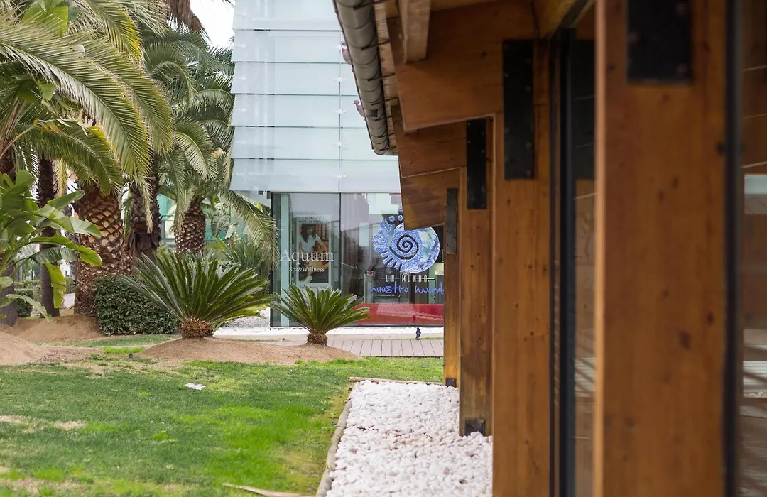 Oassium Hotel - Adults Only-1