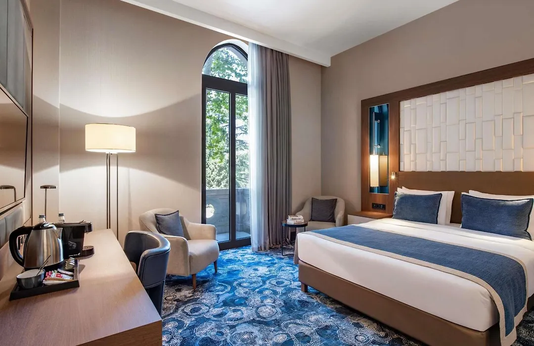 Tbilisi Philharmonic Hotel By Mercure-1