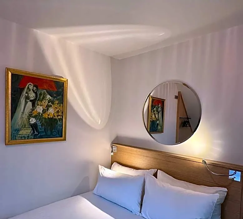 Hotel Montmartre - Nouvellement Renove-1