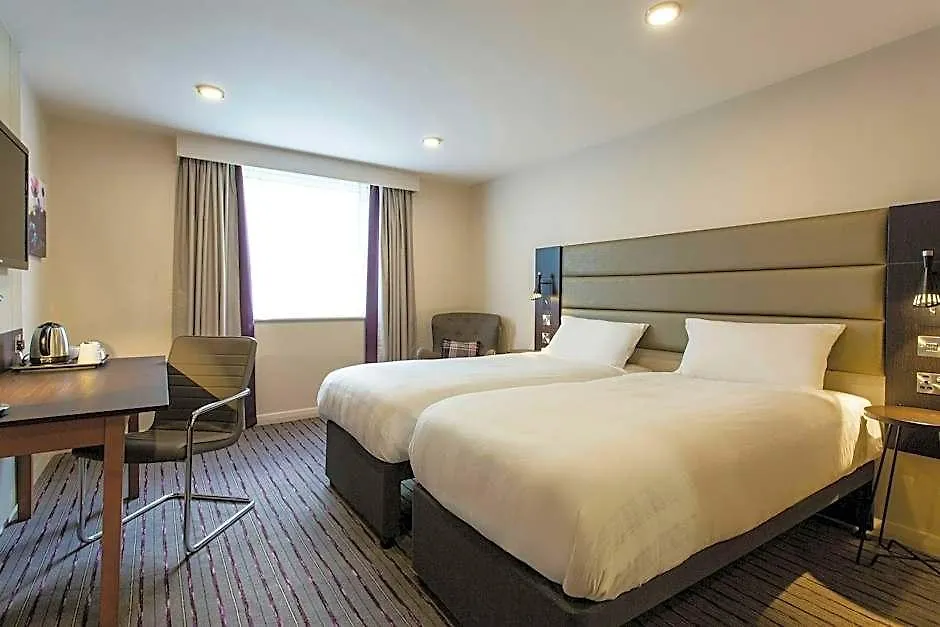 Premier Inn Aberdeen City Centre-1