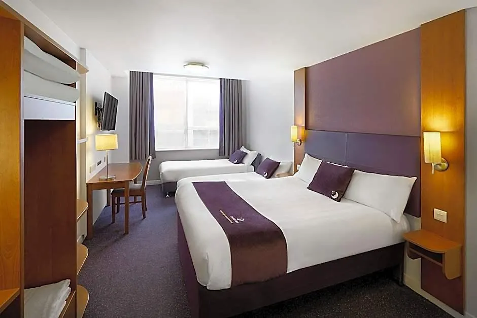Premier Inn London Greenwich-1