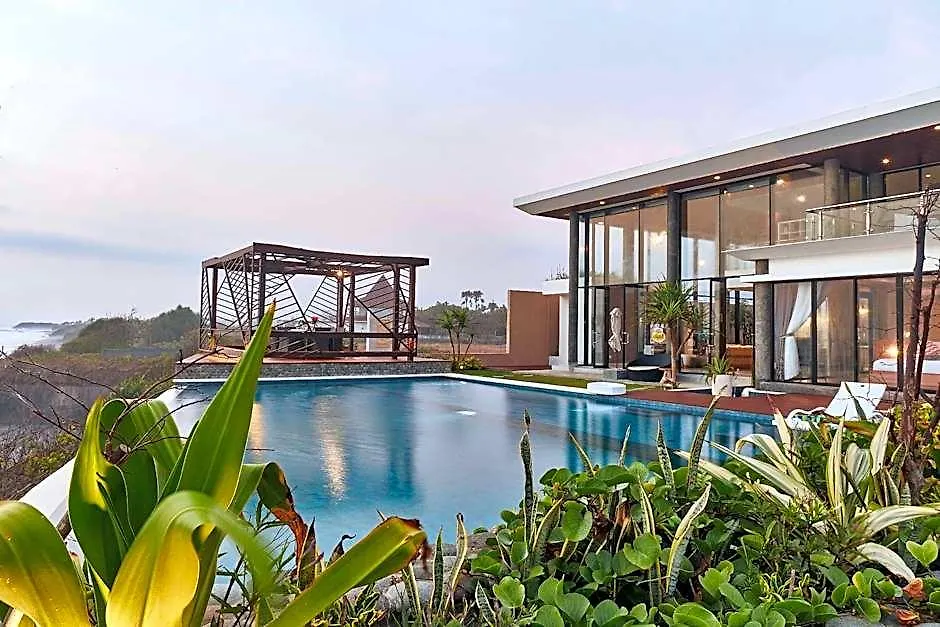 Abian Kapas Beach House-1