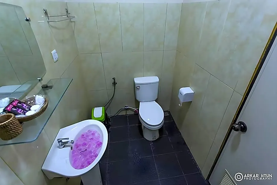 Nanda Garden Guest House-1