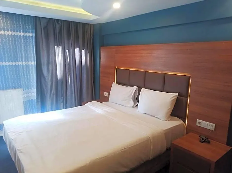 Elite Brand Hotel-1