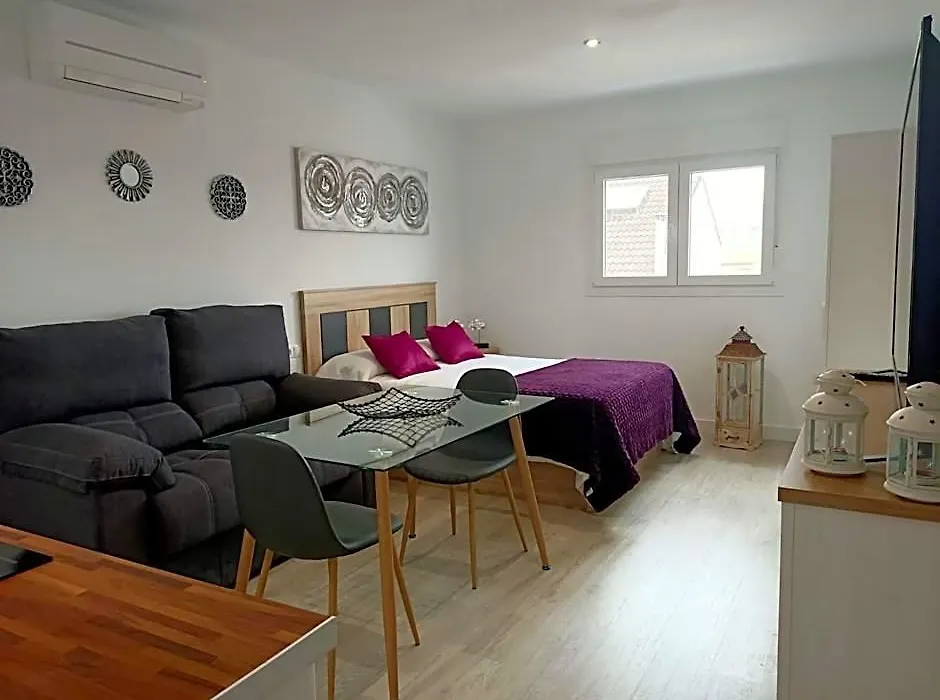 Apartamentos NayDa studio 1-1
