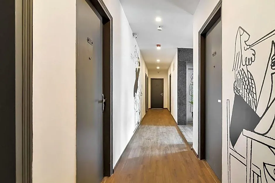Oyo Townhouse 238 Tierra Woods Near Halasuru Metro Station-1
