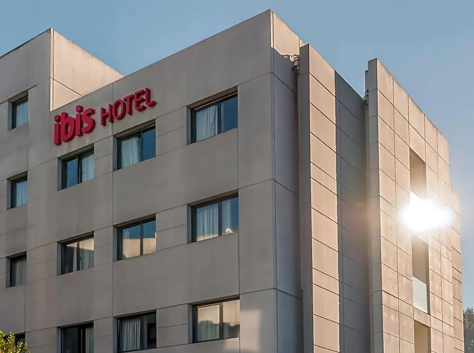 Ibis Girona Costa Brava-1