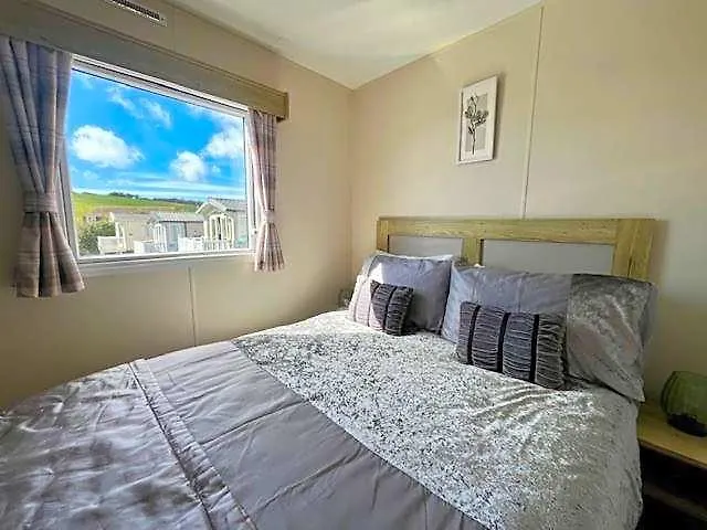 Weymouth Bay Haven, Preston Road-1