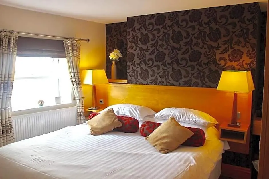 The Groves Inn-1