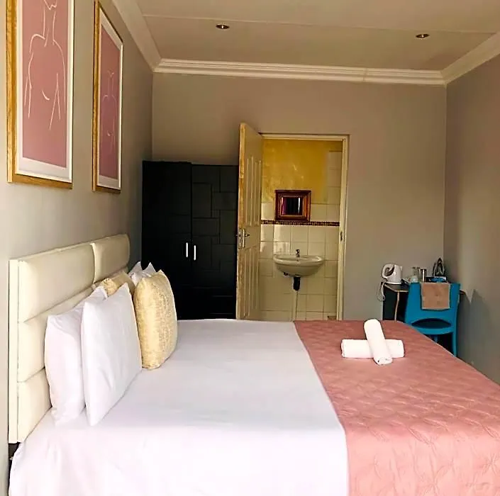 Innoview Lodge-1