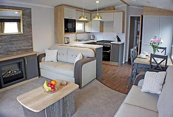 The Royal Clovelly Caravan With Sea Views-1