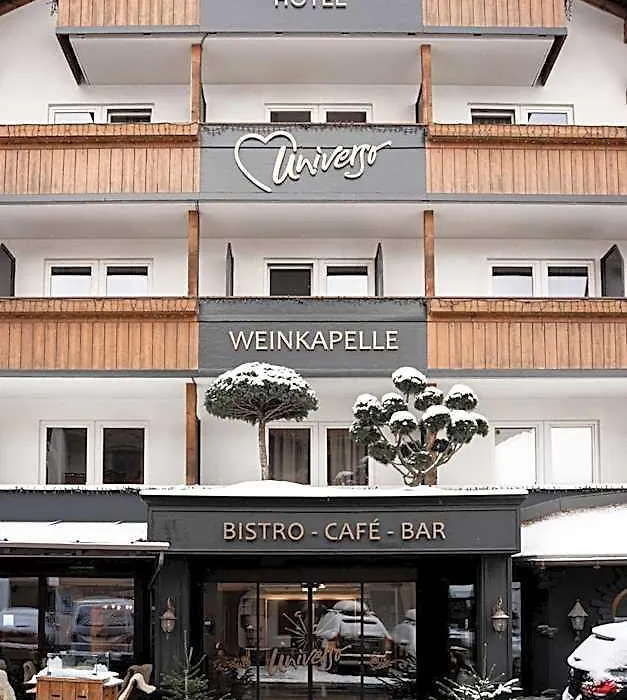Hotel Universo-1