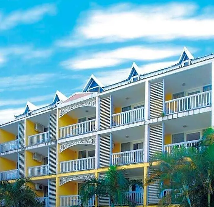 Hotel Les Manguiers Jardin de l'Etat Centre Ville Parking Gratuit Canal Sat-1