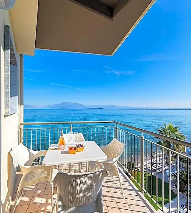 Residenza Miralago By Wonderful Italy-1