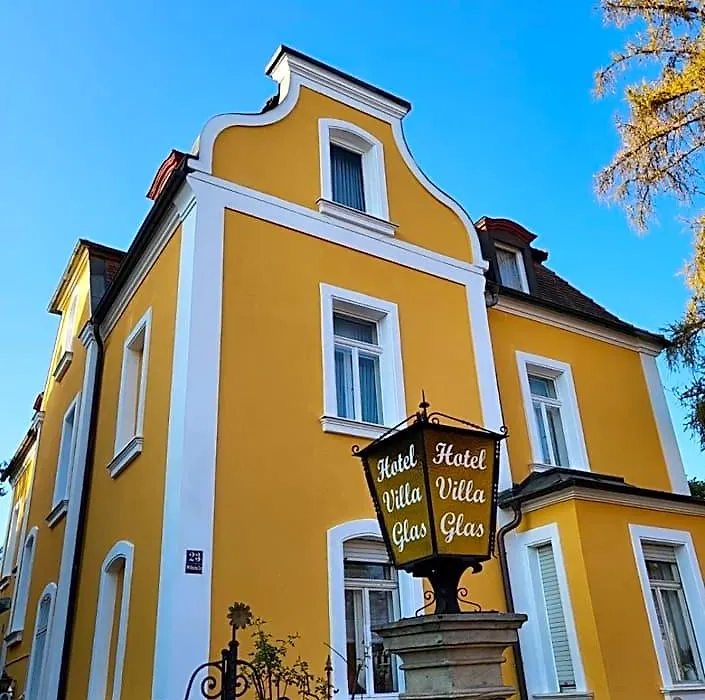 Hotel Villa Glas-1