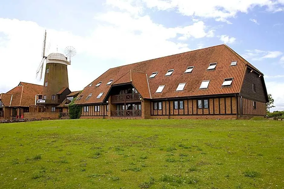 Premier Inn Milton Keynes South-1