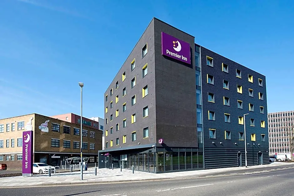 Premier Inn Middlesbrough Town Centre-1